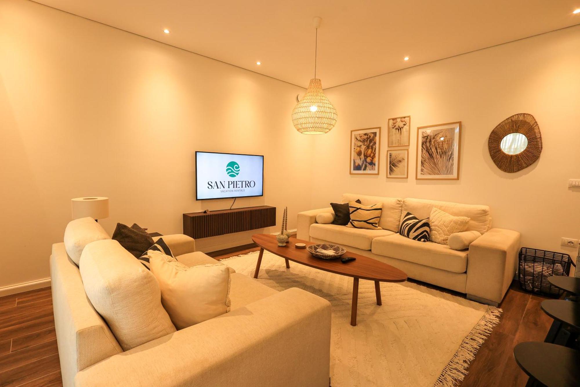 Sanpietro Vacation Rentals Plazhi San Pietro ภายนอก รูปภาพ
